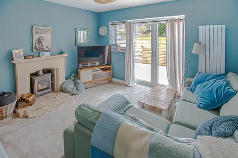 23 Hobbes Close, Malmesbury, SN16 0DA