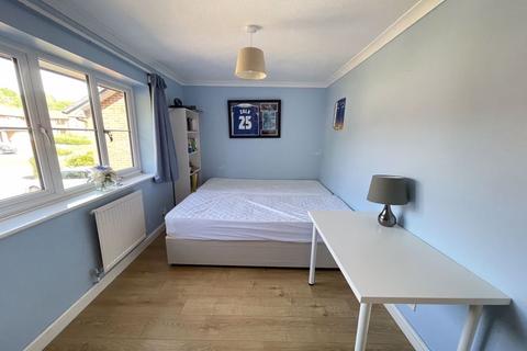 4 bedroom detached house to rent, Ruskin Way, Wokingham, Berkshire