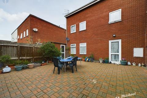 4 bedroom detached house for sale, Witham Way, Aylesbury