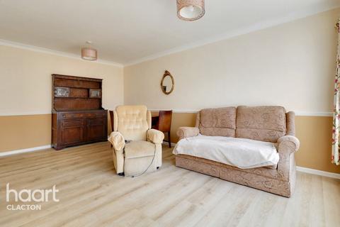 2 bedroom semi-detached bungalow for sale, Rosecroft Close, Clacton-On-Sea