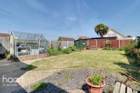 2 bedroom semi-detached bungalow for sale, Rosecroft Close, Clacton-On-Sea