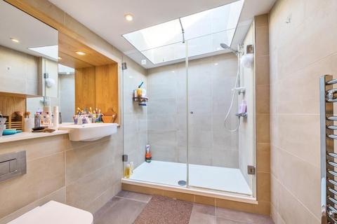 undefined, Woodcroft Apartments,  Silverworks Close,  NW9
