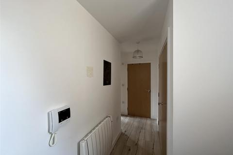 1 bedroom flat for sale, Upper Stone Street, Maidstone, Kent