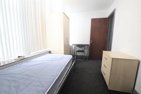 undefined, London Road, Newcastle-under-Lyme, ST5