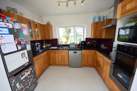 3 bedroom semi-detached house for sale, Plowden Close, Aston le Walls NN11