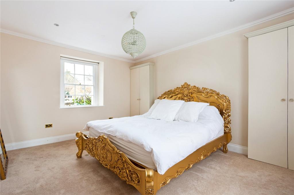 Principal Bedroom