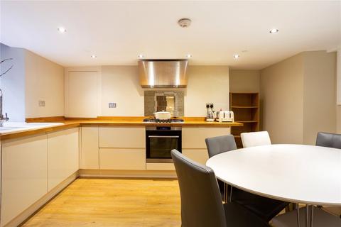 4 Bloomfield Crescent, Bath, BA2 2BE
