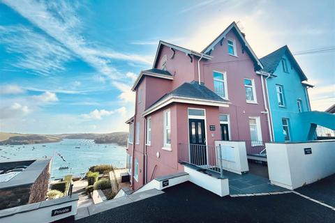 2 bedroom flat to rent, Devon Road, Salcombe