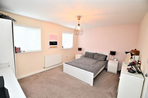 4 bedroom end of terrace house for sale, Amersham Park Road, Salford, M6