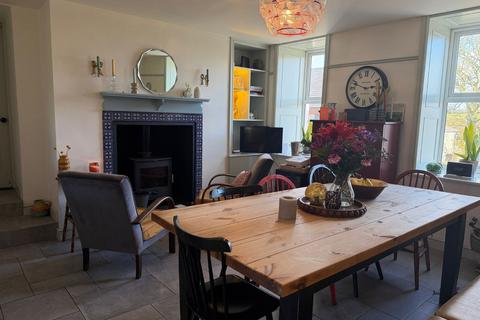 5 bedroom detached house for sale, Gorad, Valley, Holyhead, Isle of Anglesey, LL65