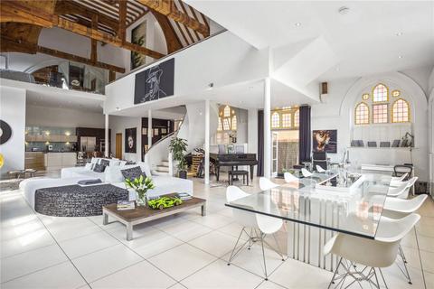 1, Spicer Hall Buxton Road, Chingford, London, E4 7DP