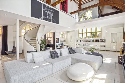 1, Spicer Hall Buxton Road, Chingford, London, E4 7DP