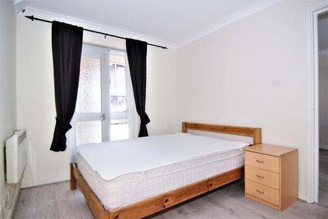1 bedroom flat to rent, Lewis Road, Richmond
