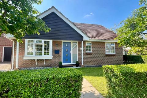 3 bedroom detached bungalow for sale, The Fairstead, Botesdale, IP22 1DG