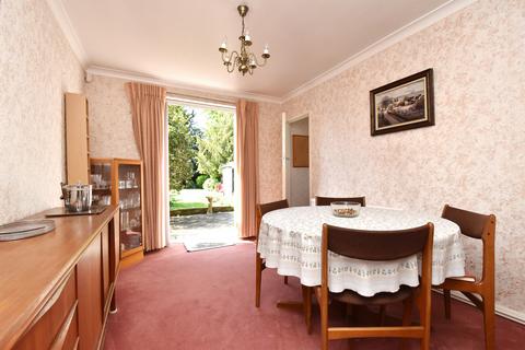 39 Homemead Road, Bromley, BR2 8BB