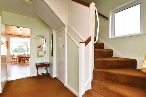39 Homemead Road, Bromley, BR2 8BB