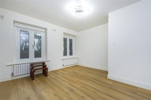 2 bedroom flat to rent, Fitzjohns Avenue, Hampstead, London