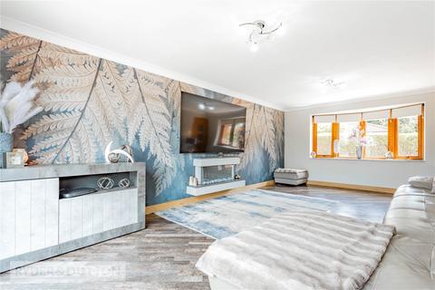 3 Tall Trees Close, Royton, Oldham, OL2 5XA