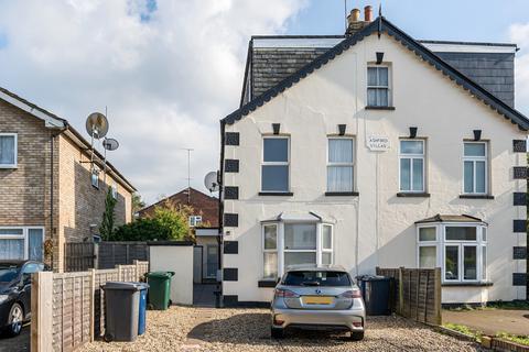 2 bedroom end of terrace house for sale, Leicester Road, Barnet, EN5