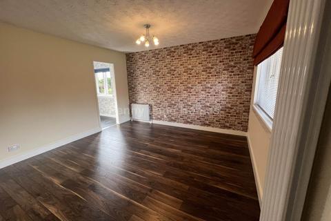 2 bedroom semi-detached house to rent, Spiers Avenue, Beith KA15