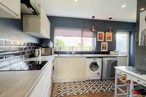 10 Aspin Drive, Knaresborough, HG5 8HH