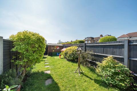 86 Elliott Avenue, Ruislip, HA4 9LZ