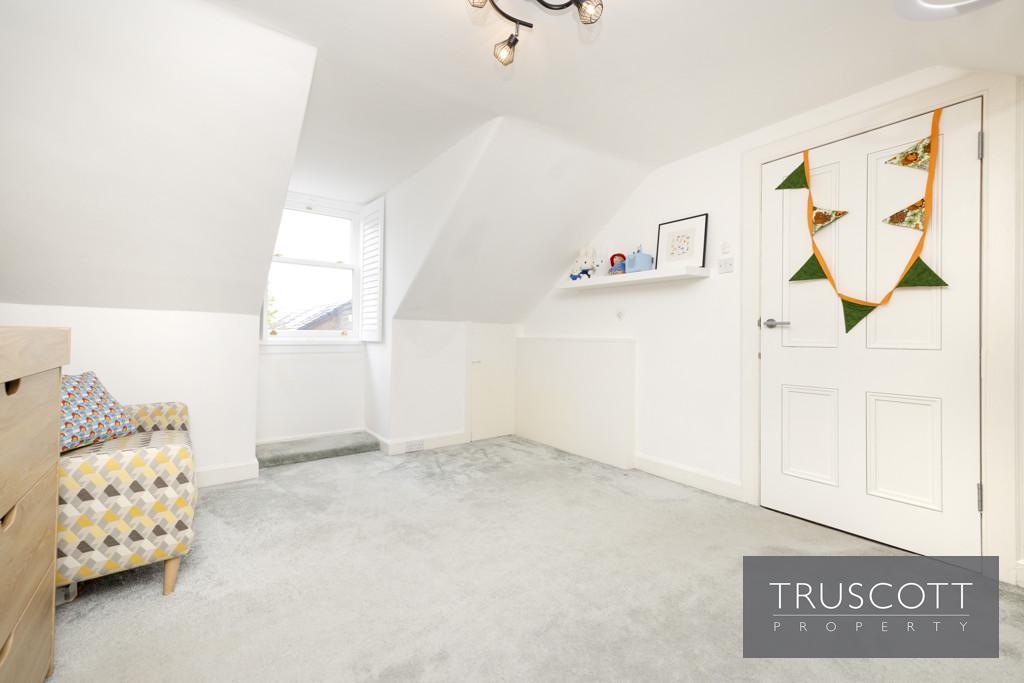 Double Bedroom 2