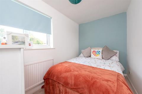23 Barnes Road, Frimley, Camberley, GU16 8BY