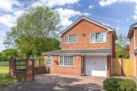 3 bedroom detached house for sale, Hollyhedge Close, Birmingham, West Midlands, B31