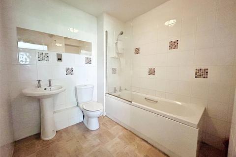 2 bedroom apartment to rent, The Manor House, 68 Moorside Avenue, Crosland Moor, Huddersfield, HD4