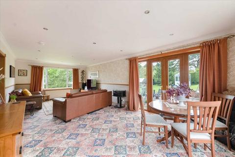 4 bedroom detached villa for sale, Dunfermline KY12
