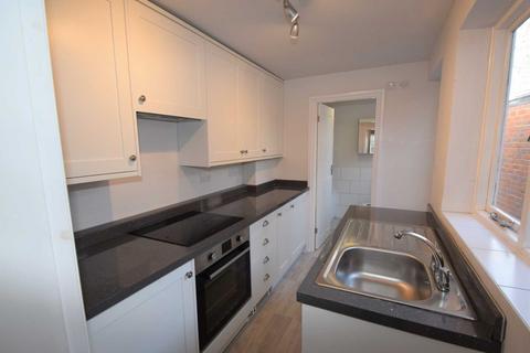 2 bedroom terraced house to rent, Henley On Thames, Oxfordshire