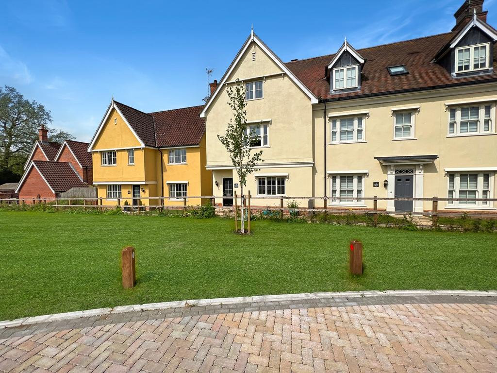 Elizabeth Lockhart Way, Braintree, CM7 4 bed house for sale £475,000