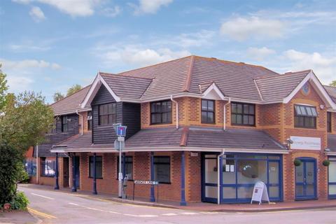 Warwick Lane, Woking, Surrey, GU21