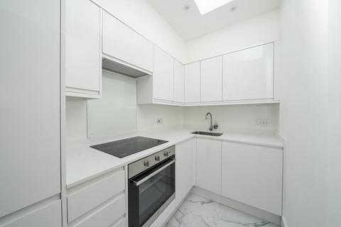 1 bedroom flat for sale, Bronwen Court,  St Johns Wood,  NW8