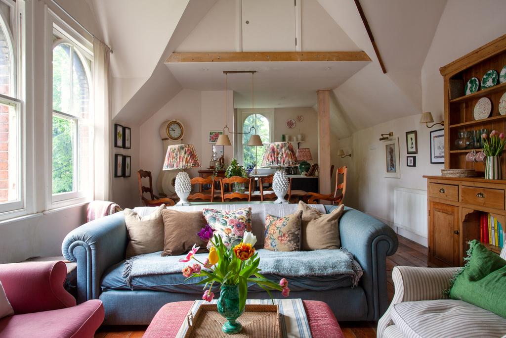 210994 - Crescent Wood Road KElliott 007.jpg