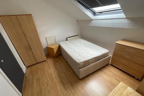 1 bedroom flat to rent, 148 Woodsley Road, Leeds LS2