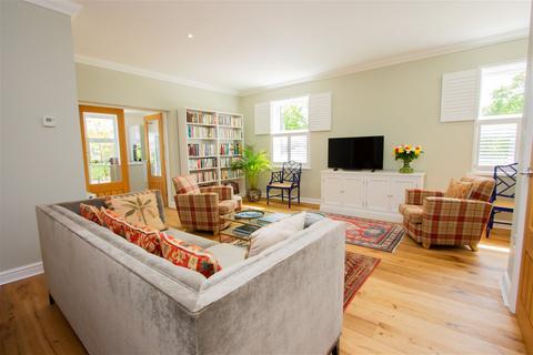3 bedroom end of terrace house for sale, Set On The Outskirts Of Hawkhurst Village