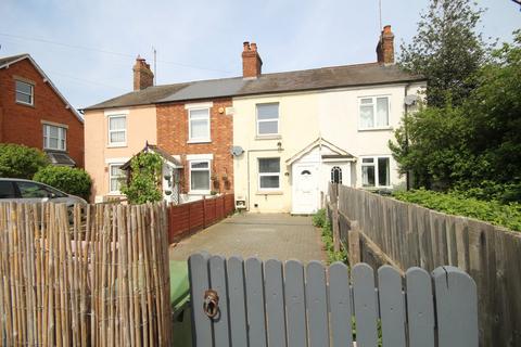 2 bedroom terraced house to rent, Wellingborough Road, Finedon, Wellingborough, NN9