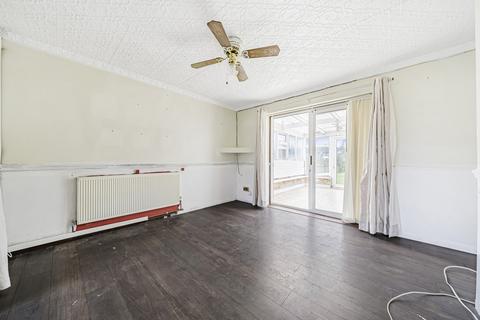 3 bedroom end of terrace house for sale, Cuff Crescent, London