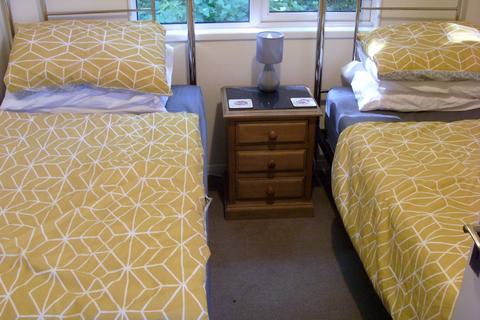 2 bedroom lodge for sale, No Man's Lane Newton-le-willows