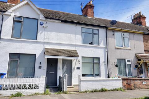 2 bedroom terraced house for sale, Selby Street, Lowestoft