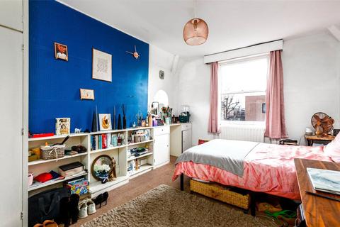 4 bedroom apartment for sale, Bishopswood Road, Highgate, London, N6
