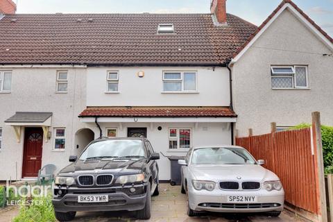 4 bedroom terraced house for sale, Gipsy Lane, Leicester