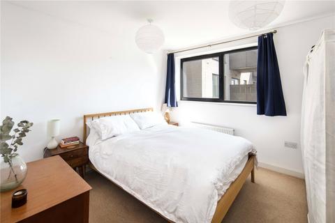 1 bedroom flat for sale, Marcon Place, London, E8