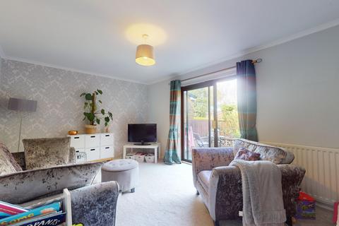 17 Broadbank, Gateshead, NE10 8XW