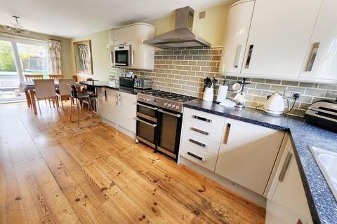 5 bedroom detached house for sale, Blandford