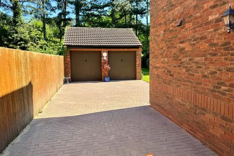 24 Beaconsfield Drive, Coddington, Newark, NG24 2RX