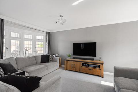 65 Cirrus Crescent, Gravesend, DA12 4QR