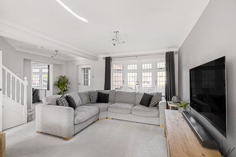 65 Cirrus Crescent, Gravesend, DA12 4QR